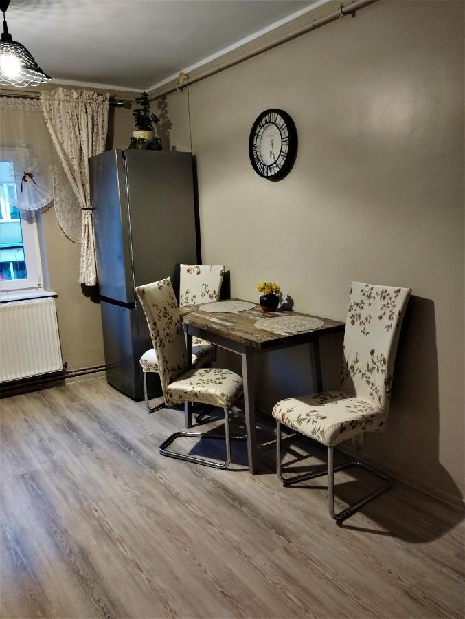 Central Lala Apartament Leilighet Braşov Eksteriør bilde